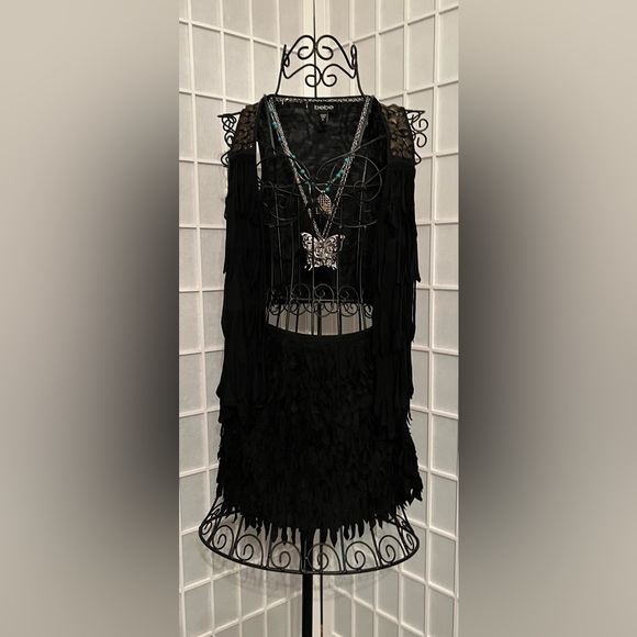 BEBE Black Suede Fringe Vest & Mini Skirt Set - Picture 2 of 8